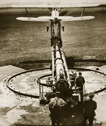 Apprendre les astuces de la catapulte (photogravure)